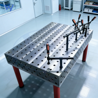 Table de soudage flexible 3D certifiée CE D16 D28 pour travaux de soudage robotisé de précision