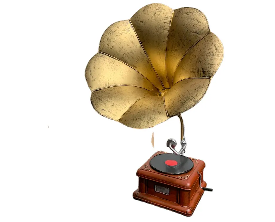 Oude Indiase Vintage Handgemaakte Ijzeren Grammofoon Goedkoop Verkrijgbaar