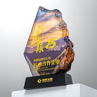 Trophée en cristal en forme de montagne, de haute qualité, pour commémorer la réunion annuelle, récompenses gravées pour le personnel excellent