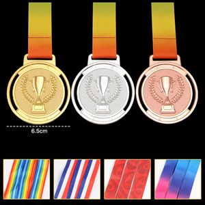 2024 mejor venta 8cm medalla Medallas de fútbol deportes reunión Madals - Product Image 6