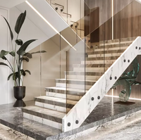 Escalier droit flottant Prima à fixation latérale sans poutre avec main courante en verre pour villa duplex