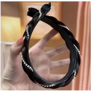 Serre-tête féerique 2025, nouveau style, perruque bandeau, pince à cheveux antidérapante pour femme, strass torsadés, accessoire de coiffure haut de gamme - Product Image 3