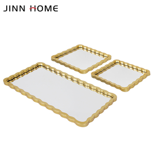 Juego de 3 bandejas espejadas de lujo con <span class=keywords><strong>borde</strong></span> festoneado dorado - Product Image 2