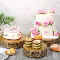 Support à gâteau élégant et luxueux en métal doré à plusieurs niveaux, design ajouré sculpté, pour mariage, fête, Thanksgiving, Noël, événements de remise de diplômes
