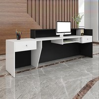Bureau de réception d'hôtel commercial en bois massif en forme de L, design moderne et luxueux, avec hauteur réglable et caractéristiques faciles à nettoyer