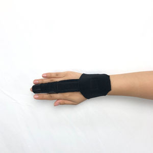 Dukungan pergelangan tangan dengan sandaran pelindung jari tetap untuk koreksi keseleo patah termasuk lengan pelindung - Product Image 4