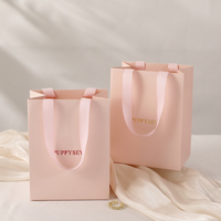 Sac fourre-tout personnalisé avec ruban de couleur et logo sur mesure pour l'emballage de cosmétiques et de shampoings, sac cadeau en papier spécial