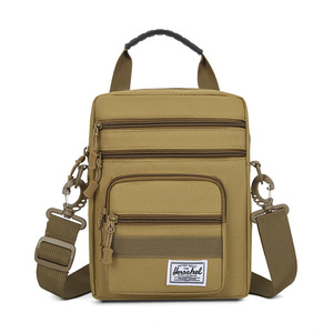 Sac à bandoulière multi-poches pour homme, en nylon imperméable, léger, avec sangle réglable, pour le sport - Product Image 6