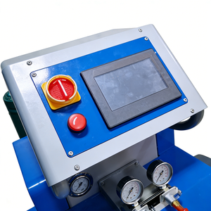 Máquina de Poliuretano de Alto Rendimiento con Velocidad de Pulverización Rápida para <span class=keywords><strong>Aislamiento</strong></span> y Recubrimiento Protector en Edificios de Aeropuertos - Product Image 6