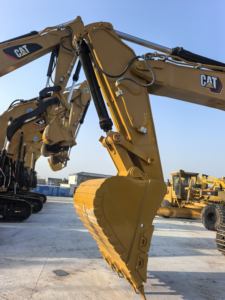 Excavatrice Caterpillar 349D2L d'occasion, modèle 2024, haute qualité, bon état, avec moteur, boîte de vitesses et pompe, utilisée pour l'exploitation minière - Product Image 5