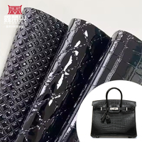 Animal de géométrie de grain tissé en relief de crocodile de PVC à haute brillance pour le décor de sac à chaussures tissu en cuir artificiel synthétique pour l'artisanat
