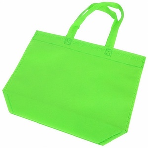 Vente directe usine – Sacs cadeaux haut de gamme en tissu tissé, épais et recouverts d'un film, sacs de retour cadeaux, sacs multicolores - Product Image 2