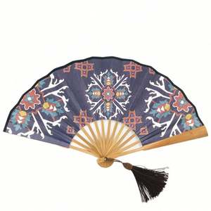 Abanicos Plegables Personalizados al por Mayor de Fábrica con Diseño de Libélula de Bambú, Estilos Pintados para Bodas, Ideales para Música y Eventos. - Product Image 1