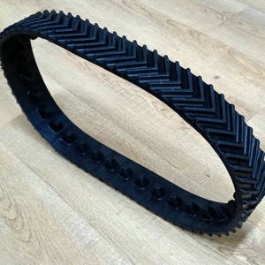 Pistes en caoutchouc résistantes aux hautes températures KMTMY-70 Support de robot agricole résistant à l'usure Pièces de machines de construction chaudes - Product Image 1