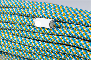 Corde de sécurité dynamique pour l'escalade en montagne, avec logo personnalisé, tailles personnalisées 8mm, 9mm, 10mm, 10.5mm, 11mm, 12mm, 14mm, 16mm - Product Image 3