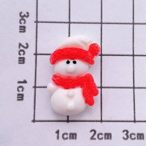 Vente en gros DIY coques de téléphone Accessoires vestimentaires Modèles de Père Noël en résine de Noël pour Collection d'accessoires d'Halloween - Product Image 6