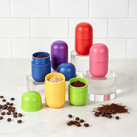 Pot en plastique en forme de capsule pour animaux de compagnie, qualité alimentaire, portable, pour café en poudre, épices, mini-récipient de rangement, logo personnalisé