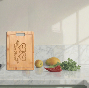 Tagliere in <span class=keywords><strong>Legno</strong></span> Personalizzato a Tema Amore con Testo Personalizzato per Coppie, Regalo Perfetto per Natale, Compleanno, San Valentino - Product Image 2