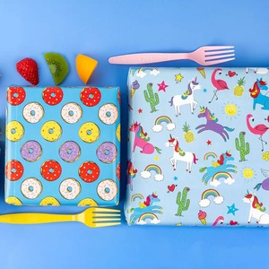 Papel de Regalo Colorido con Diseño de Unicornio y Arcoíris, Ecológico, Impresión Digital, Compatible con Papel de Arte Recubierto y Reciclable - Product Image 4