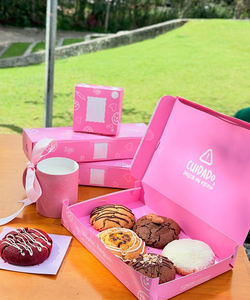 กล่องบรรจุภัณฑ์ขนมโมจิโดนัทสีชมพูสำหรับขาย<span class=keywords><strong>ส่ง</strong></span> พิมพ์โลโก้ได้ตามต้องการ วัสดุเกร<span class=keywords><strong>ด</strong></span><span class=keywords><strong>อาหาร</strong></span> สำหรับ<span class=keywords><strong>ส่ง</strong></span>คุกกี้โ<span class=keywords><strong>ด</strong></span>ว์และคุกกี้ - Product Image 3