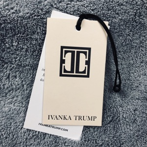 Biểu Tượng Tùy Chỉnh Chất Lượng Cao Sang Trọng Tùy Chỉnh In Thẻ Treo Nhãn Cho Quần Áo Hangtag Giá Đu Quần Áo Tag Thẻ Nhãn Tùy Chỉnh - Product Image 5