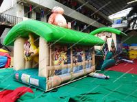 Parcours d'obstacles gonflable Jungle Train, château gonflable à thème Anime, location promotionnelle pour fêtes et événements commerciaux