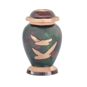 Urna Toscana golpeada a mano Vintage, hecha a mano, nuevo diseño elegante, águila, tallado a mano, tarro de almacenamiento para cenizas, Decoración de mesa, urna de exhibición - Product Image 1