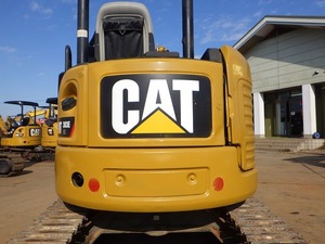 Excavatrice CAT d'occasion, modèle 2010, 95% neuve, fabriquée au Japon, moteur EPA, diesel, mini-excavatrice agricole. - Product Image 6