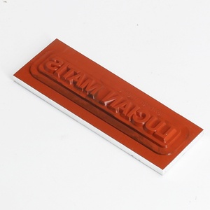 Moldes de Silicona Personalizados de Alta Calidad con Logotipo Estampado en Caliente - Product Image 3