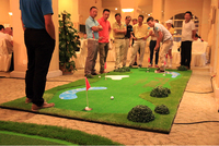 PGM Mini Golf Personnalisé, Gazon Synthétique, Putting Green, Herbe, Jardins Extérieurs, Grands Aides à l'Entraînement au Golf, Poteaux de Drapeau, Ensemble de Coupelles de Trou, Green de Golf