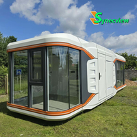 Maison Capsule de Luxe Modulaire Préfabriquée Expédiable Entièrement Préfinie pour Hôtels, Campings, Sites Touristiques et Événements Privés