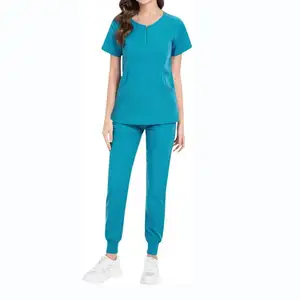 Scrub per donna Set pantaloni Jogger camicia a maniche corte e pantaloni con scollo a V elastico uniforme da lavoro da infermiera con tasca