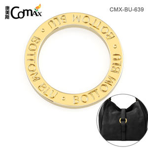 Çanta donanım Custom Made <span class=keywords><strong>O</strong></span> <span class=keywords><strong>Ring</strong></span> 22mm altın Metal <span class=keywords><strong>O</strong></span> <span class=keywords><strong>Ring</strong></span> çanta için özelleştirilmiş kazınmış Logo 7/8 inç <span class=keywords><strong>O</strong></span> <span class=keywords><strong>Ring</strong></span> - Product Image 2