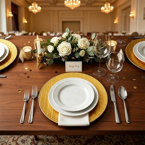 <span class=keywords><strong>Assiettes</strong></span> de présentation dorées en plastique jetables de 13 pouces, gaufrées, pour la décoration de table, en gros, pour mariages et événements - Product Image 4