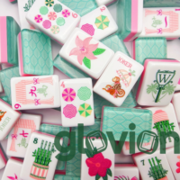 Ensemble de 160 tuiles de mahjong américaines de luxe en acrylique vert et rose à motifs floraux Cabana Lounge