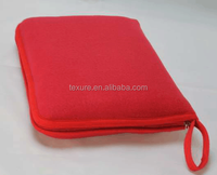 Individuelles Logo und Gemütliche Tragbare und Kompakte Weiche Fleece-Reisedecke mit Tasche