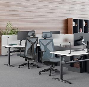 Silla de Oficina Ergonómica Moderna con Malla Transpirable, Altura Ajustable, Reposabrazos y Soporte Lumbar, Estructura Metálica para Oficina en Casa y Reuniones - Product Image 6