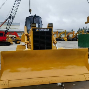 Bulldozer sur chenilles CAT D6G d'occasion en bon état, modèle 2023, moteur 140 CV, capacité de bulldozing de 5 mètres cubes - Product Image 1