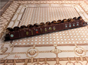 Fichas de Mahjong Americanas de Lujo Grabadas en Acrílico Premium, Color Marrón Chocolate con Diseños Florales y Auspiciosos, para Noches de Juego Elegantes - Product Image 6