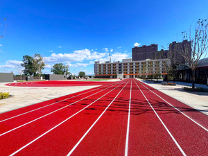 พื้นกีฬาไฮบริด INOLP ทนทาน ป้องกันสภาพอากาศ ป้องกันรังสียูวี รองรับการใช้งานหนัก เหมาะสำหรับการวิ่งทุกสภาพอากาศ ผลิตในจีน แหล่งกำเนิดสินค้ากวางตุ้ง - Product Image 3