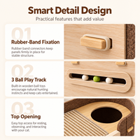 Maison pour chat en feutre à deux niveaux avec surfaces à gratter intégrées et circuit à balles, tapis en sisal en option