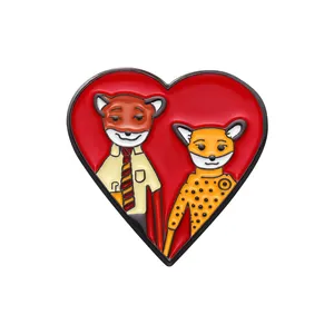 미스터 폭스 러브 하트 에나멜 핀 환상적인 애니메이션 영화 커플 옷깃 배지 배낭 브로치 선물