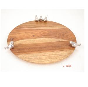 Plateau en bois profond avec des poignées en métal pour l'usage de cuisine - Product Image 4