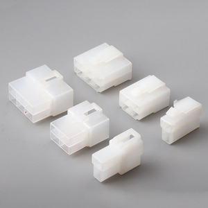 Connecteur automobile blanc à 4 trous DJ7041-6.3-11 - Product Image 3