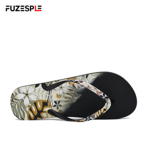 Chanclas Modernas con Diseño Floral para Mujer, Parte Superior Negra en Contraste, Suela Flexible con Tracción, Secado Rápido, Sandalias de Verano para Patio, Chanclas Brasileñas - Product Image 5
