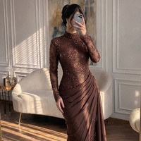 Serene Hill LA73407 Kaffeebraunes Meerjungfrau-Abendkleid mit Gerafftem Wickelrock Hochwertige Spitzen-Abendkleider für Damen