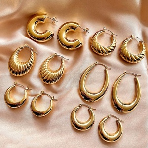 Wholesale Custom Waterproof Women Jewelry <strong>Earrings</strong> Stainless Steel 18k Gold Plated Non Tarnish <strong>Chunky</strong> huggies Hoop <strong>Earrings</strong> - Product Image 1