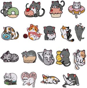 Patch thermocollant personnalisé pour vêtements, motif chat de dessin animé mignon, broderie animale à repasser - Product Image 1