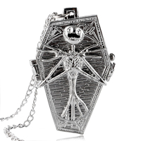 Montre de poche vintage sur le thème de L'Étrange Noël de Monsieur Jack, design squelette Jack crâne cercueil, cadeau gothique pour les fans et les collectionneurs