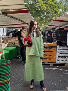 Mùa Thu Thời Trang Rắn Màu Dệt Kim Váy 2 Mảnh Phù Hợp Với Duy Nhất Ngực V Cổ Cardigan Cao Eo Váy Mohair Áo Len Phụ Nữ - Product Image 6